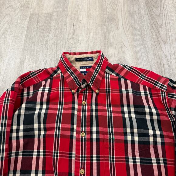 Vintage Tommy Hilfiger Button Shirt Men's Medium Red Plaid Check Flannel 90s - Picture 3 of 6